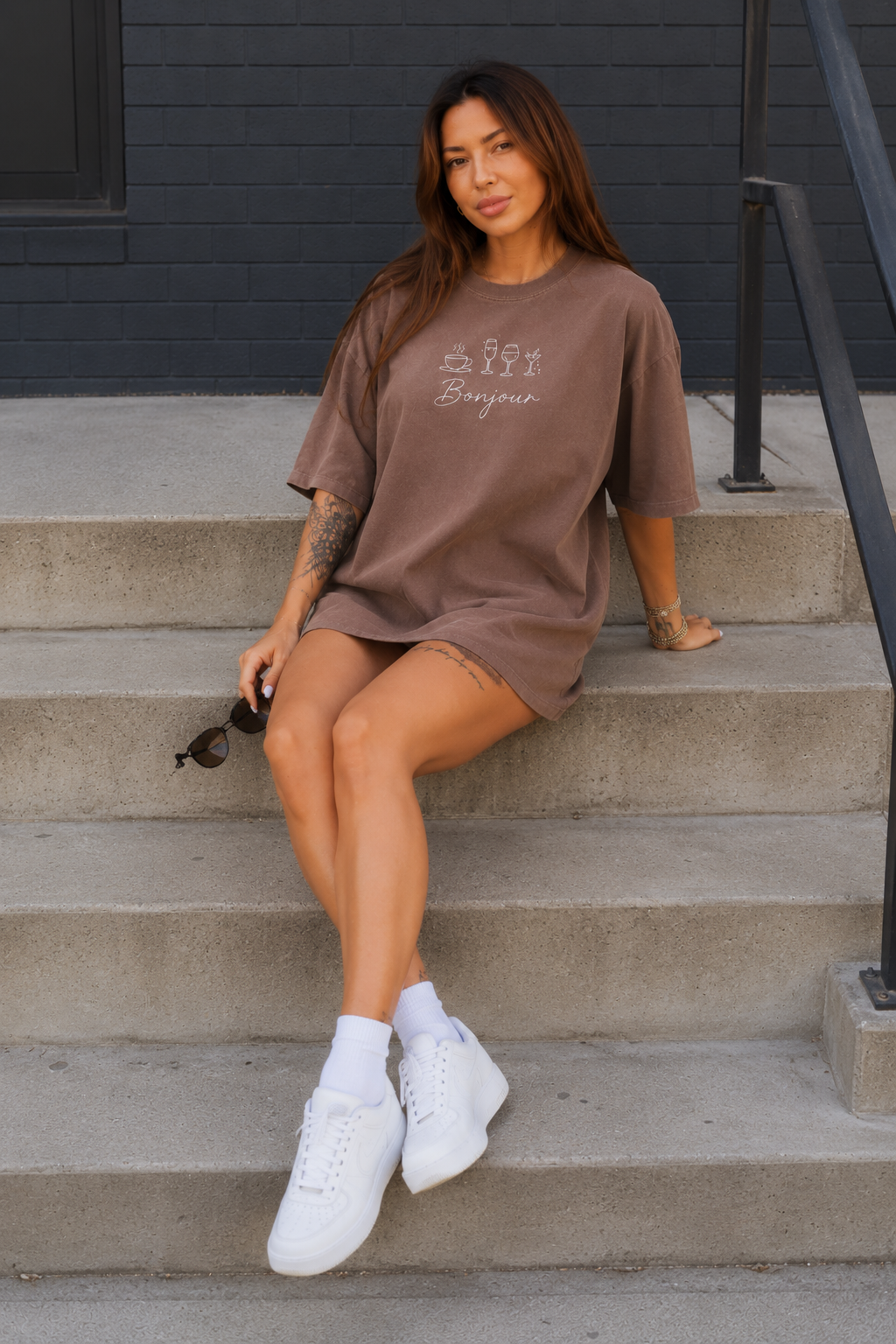 Bonjour Tee — Mocha Brown